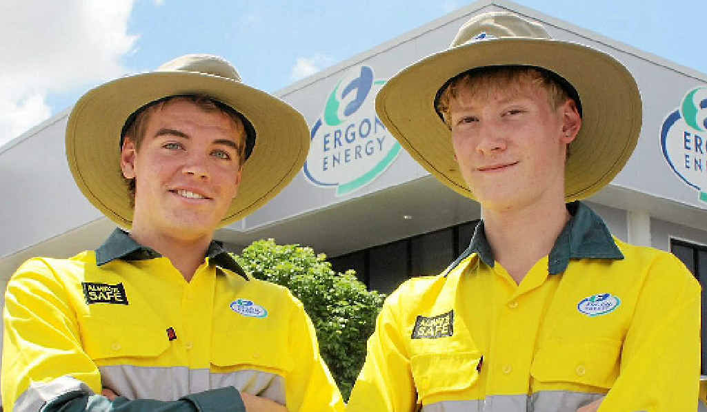 Warwick’s Matthew Roche and Stanthorpe’s Brent Woods. Warwick’s Matthew Roche and Stanthorpe’s Brent Woods.
